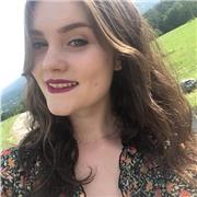 Étudiante à l’EM Lyon après 2 ans de classe préparatoire ECE je donne des cours du collège au lycée (possibilité de se préparer à la classe prépa)